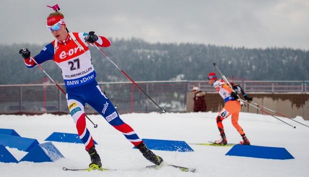 Johannes Boe najlepszy w biegu ze startu wspólnego, Fourcade znów na podium