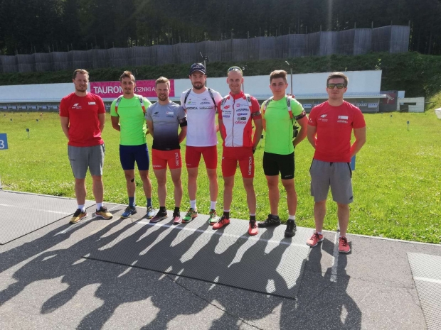 Pracowite lato biathlonistów